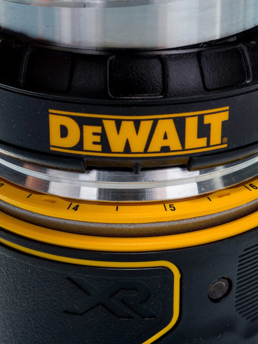 Кромочный фрезер DeWalt DCW600N-XJ