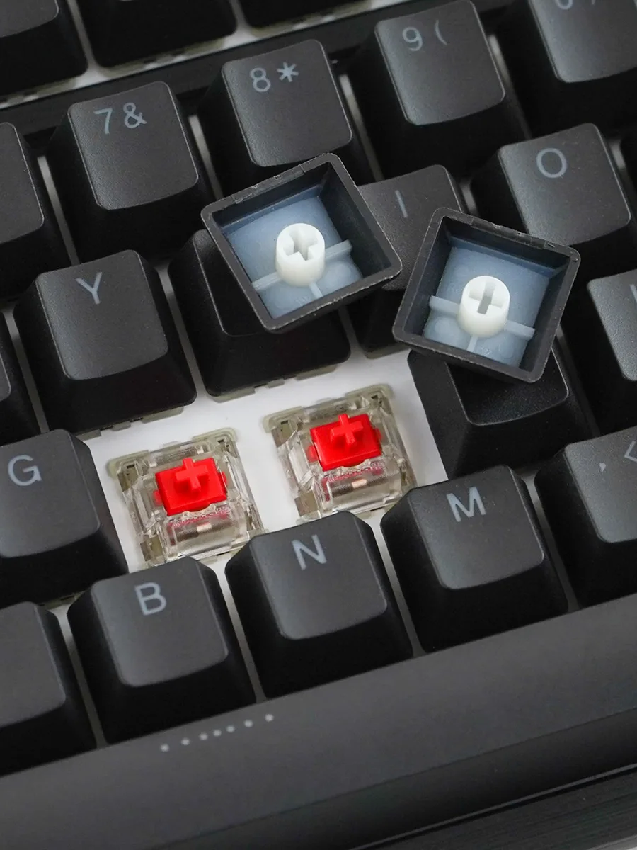 Игровая клавиатура Ducky Shine 7 Cherry Red RGB LED черный