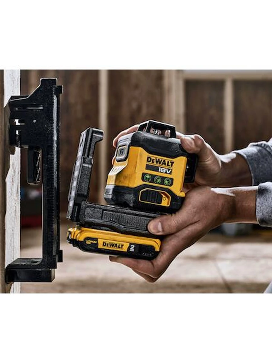 Лазерный уровень DeWalt DCLE34031D1-QW