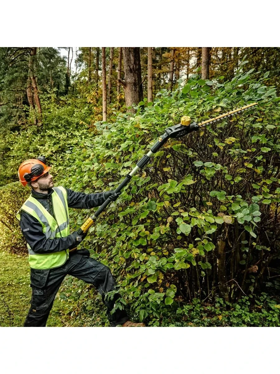 Кусторез (высоторез) аккумуляторный DeWalt DCMPH566P1-QW