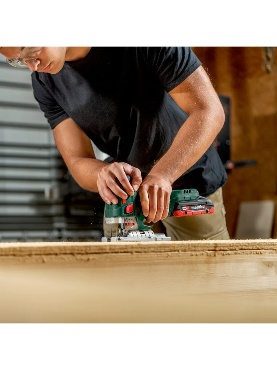 Лобзик 26мм Metabo STA 18 LTX 150 BL (601502850)