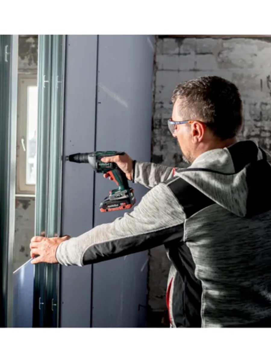 Шуруповерт для гипсокартона Metabo TBS 18 LTX BL (620063500)