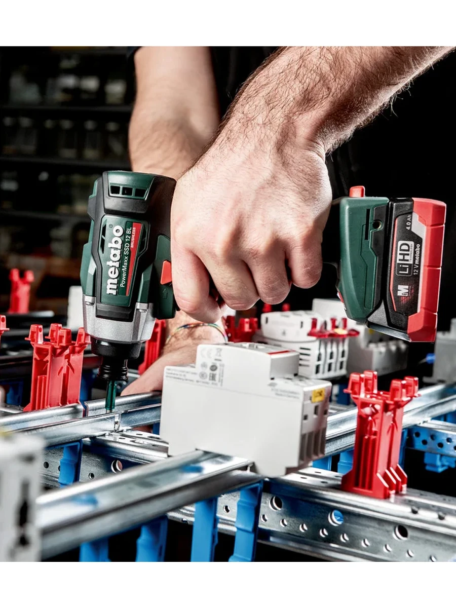 Гайковёрт Metabo PowerMaxx SSD 12 BL (601115500)