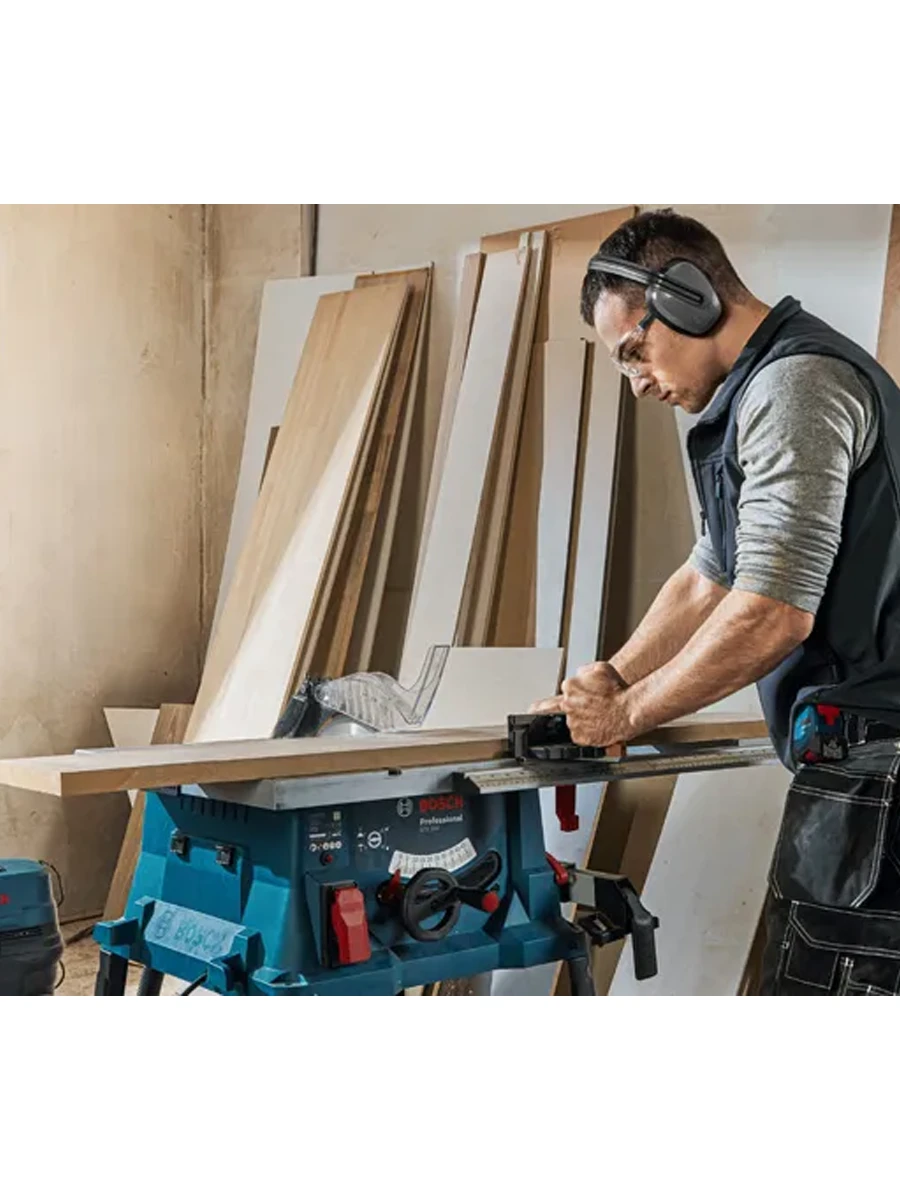 Распиловочный станок Bosch GTS 254 (0601B45000)